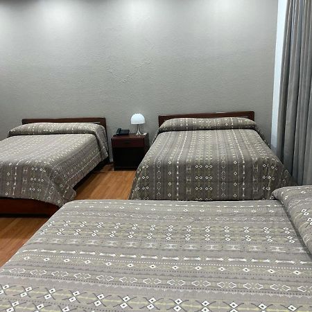 Alston Inn Hotel Quito Exterior foto
